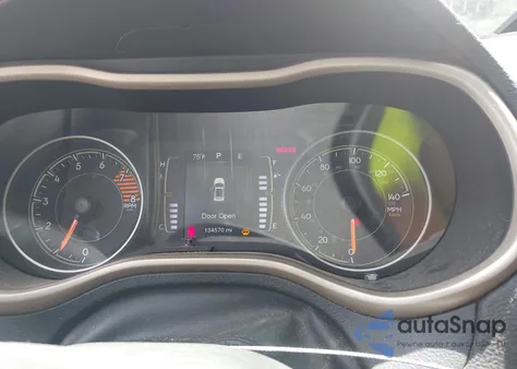 2016 Jeep Cherokee Sport z USA, uszkodzony, nr VIN 1C4PJMAS3GW255042